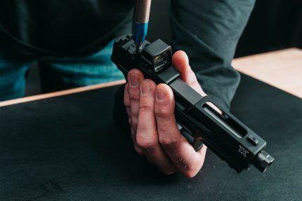 Fix It Sticks Compact Ratcheting Multi-Tool w/ Mini All-In-One Torque Driver & Case - Products | Rare Breed Triggers FRT - 15